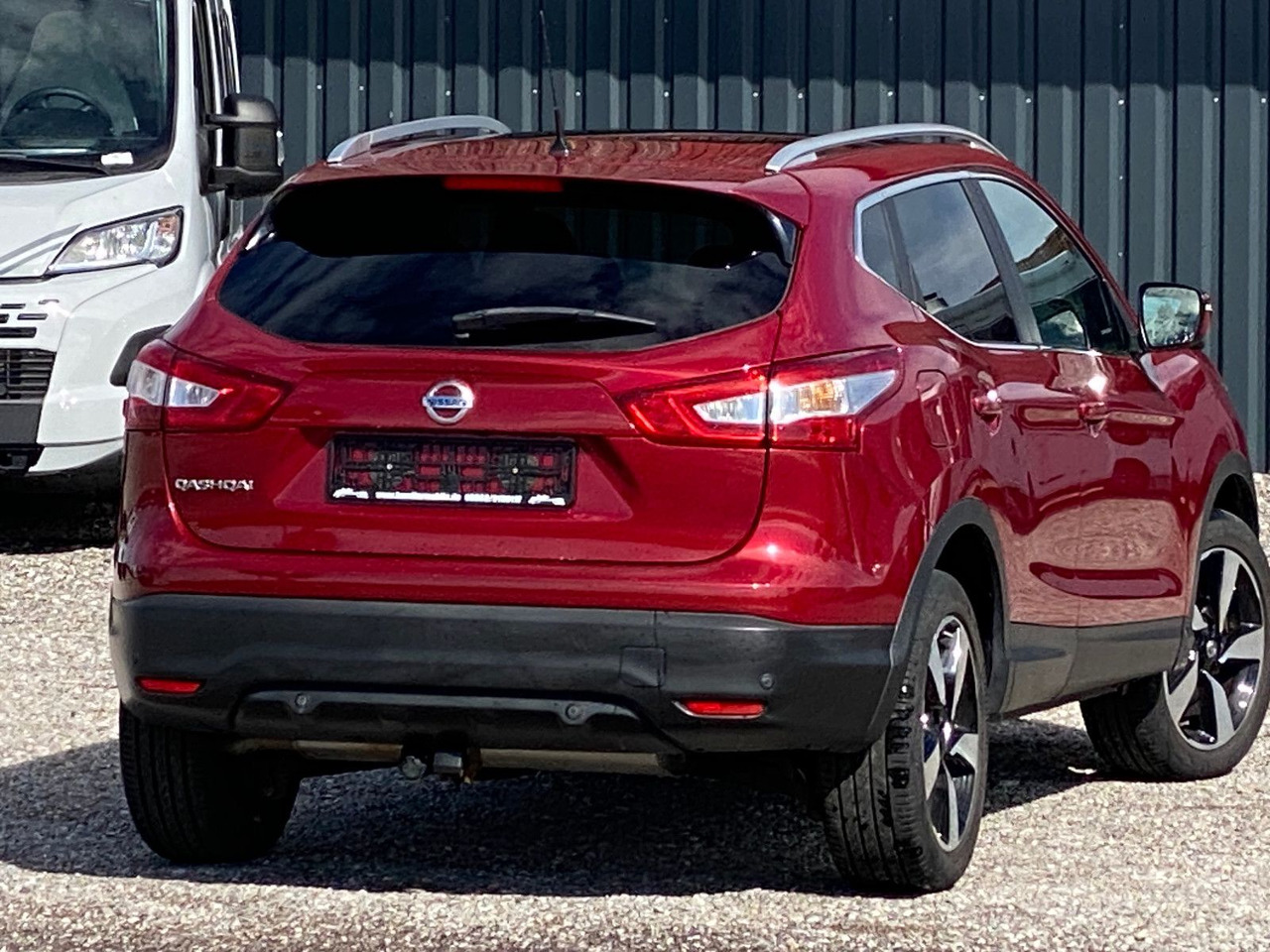 Nissan Qashqai 360° 4x4 - Maasturi/ Katumaasturi: kuva Nissan Qashqai 360° 4x4 - Maasturi/ Katumaasturi Nissan Qashqai 360° 4x4 - Maasturi/ Katumaasturi: kuva Nissan Qashqai 360° 4x4 - Maasturi/ Katumaasturi