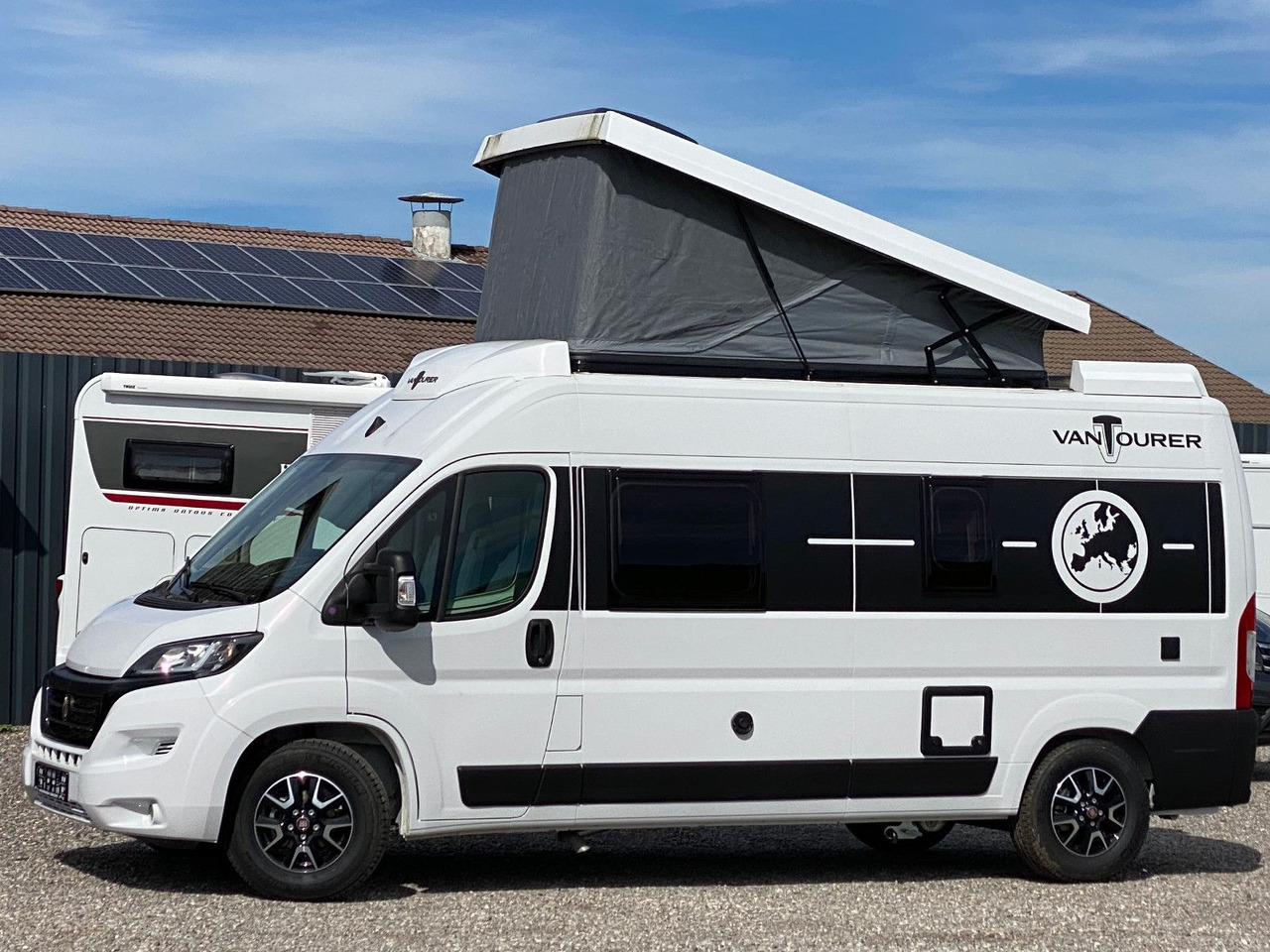 VANTourer 600 D 180PS, mit Aufstelldach,10 Zoll Fiat Navi - Retkeilyauto: kuva VANTourer 600 D 180PS, mit Aufstelldach,10 Zoll Fiat Navi - Retkeilyauto VANTourer 600 D 180PS, mit Aufstelldach,10 Zoll Fiat Navi - Retkeilyauto: kuva VANTourer 600 D 180PS, mit Aufstelldach,10 Zoll Fiat Navi - Retkeilyauto