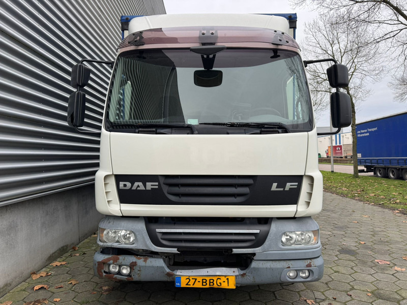 DAF LF55.220 / Machine Transport / Tail Lift / NL Truck - Pressukapelli kuorma-auto: kuva DAF LF55.220 / Machine Transport / Tail Lift / NL Truck - Pressukapelli kuorma-auto DAF LF55.220 / Machine Transport / Tail Lift / NL Truck - Pressukapelli kuorma-auto: kuva DAF LF55.220 / Machine Transport / Tail Lift / NL Truck - Pressukapelli kuorma-auto