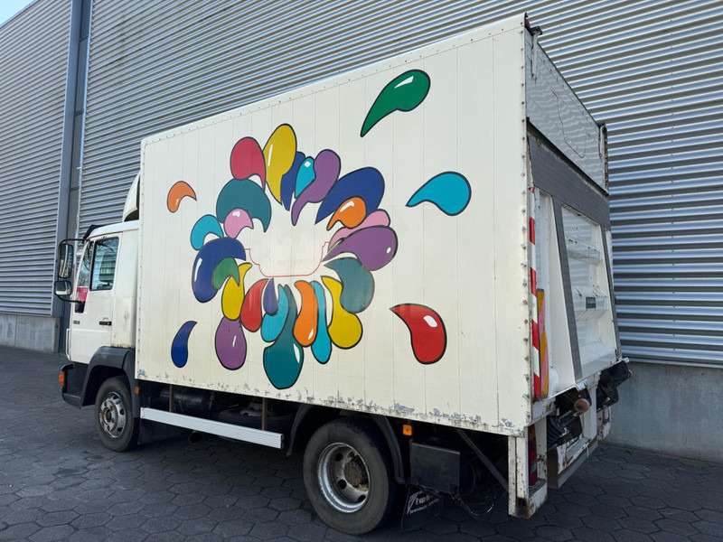 MAN 8.113 / Tail Lift / Manual / TUV: 11-2025 / NL Truck - Umpikori kuorma-auto: kuva MAN 8.113 / Tail Lift / Manual / TUV: 11-2025 / NL Truck - Umpikori kuorma-auto MAN 8.113 / Tail Lift / Manual / TUV: 11-2025 / NL Truck - Umpikori kuorma-auto: kuva MAN 8.113 / Tail Lift / Manual / TUV: 11-2025 / NL Truck - Umpikori kuorma-auto