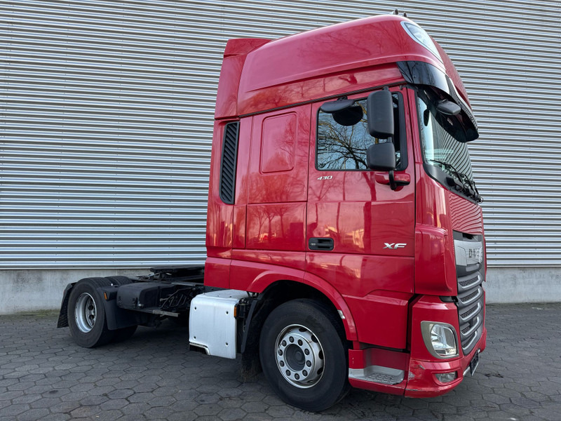 DAF XF 430 SSC / 13 LTR / Roof Klima / Belgium Truck - Vetopöytäauto: kuva DAF XF 430 SSC / 13 LTR / Roof Klima / Belgium Truck - Vetopöytäauto DAF XF 430 SSC / 13 LTR / Roof Klima / Belgium Truck - Vetopöytäauto: kuva DAF XF 430 SSC / 13 LTR / Roof Klima / Belgium Truck - Vetopöytäauto