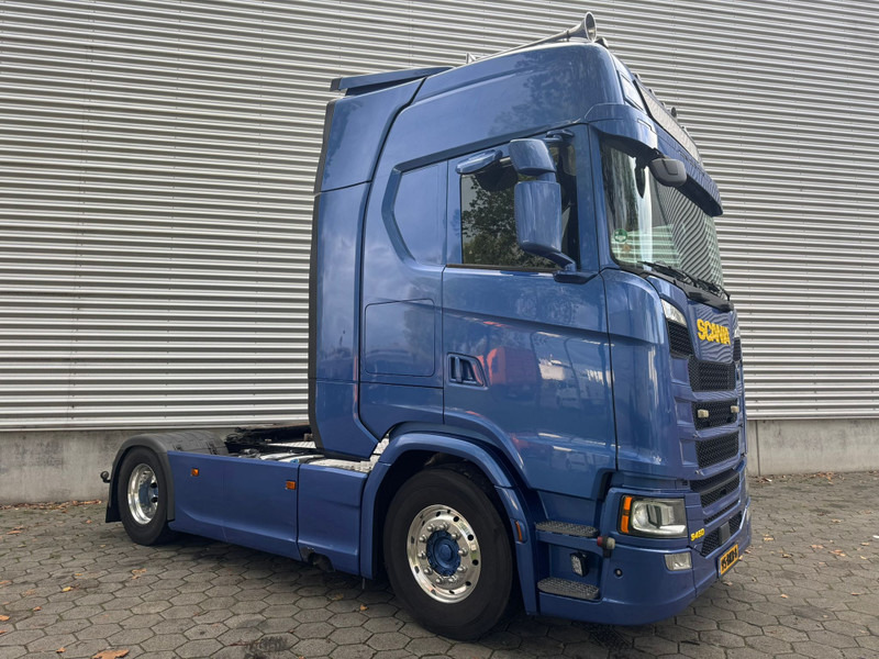 Scania S450 / Retarder / Full Air / Hydraulic / TUV: 9-2026 / NL Truck - Vetopöytäauto: kuva Scania S450 / Retarder / Full Air / Hydraulic / TUV: 9-2026 / NL Truck - Vetopöytäauto Scania S450 / Retarder / Full Air / Hydraulic / TUV: 9-2026 / NL Truck - Vetopöytäauto: kuva Scania S450 / Retarder / Full Air / Hydraulic / TUV: 9-2026 / NL Truck - Vetopöytäauto