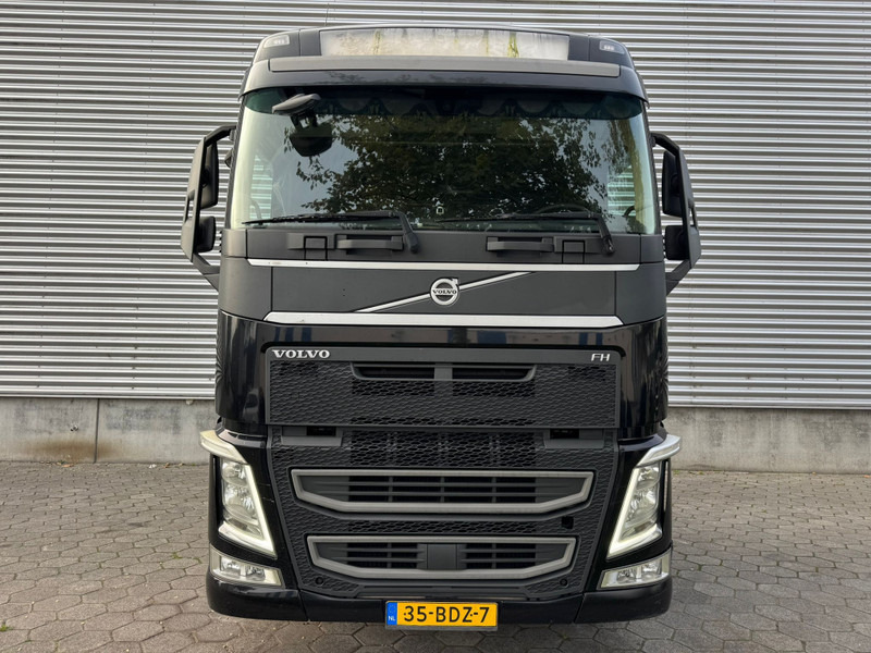 Volvo FH 420 / I-Shift / ADR / 2 Tanks / Euro 6 / NL Truck - Vetopöytäauto: kuva Volvo FH 420 / I-Shift / ADR / 2 Tanks / Euro 6 / NL Truck - Vetopöytäauto Volvo FH 420 / I-Shift / ADR / 2 Tanks / Euro 6 / NL Truck - Vetopöytäauto: kuva Volvo FH 420 / I-Shift / ADR / 2 Tanks / Euro 6 / NL Truck - Vetopöytäauto