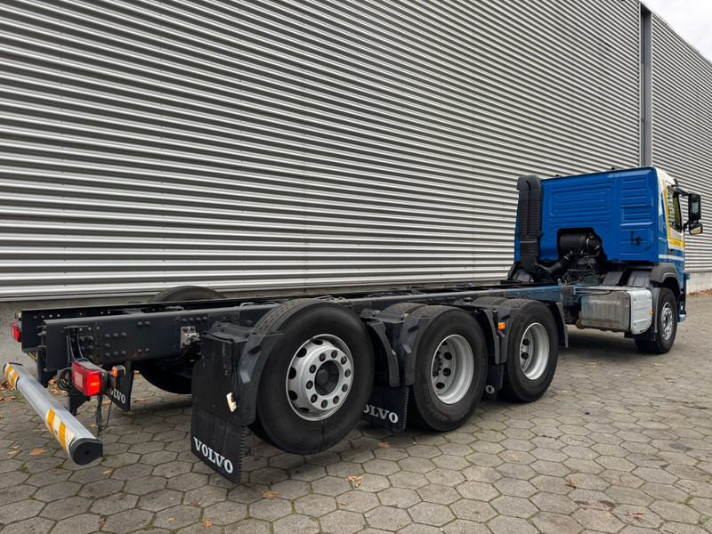 Volvo FM 410 / 8X4 / I-Shift / ADR / Tridem / TUV: 6-2026 / NL Truck - Kuorma-auto alusta: kuva Volvo FM 410 / 8X4 / I-Shift / ADR / Tridem / TUV: 6-2026 / NL Truck - Kuorma-auto alusta Volvo FM 410 / 8X4 / I-Shift / ADR / Tridem / TUV: 6-2026 / NL Truck - Kuorma-auto alusta: kuva Volvo FM 410 / 8X4 / I-Shift / ADR / Tridem / TUV: 6-2026 / NL Truck - Kuorma-auto alusta