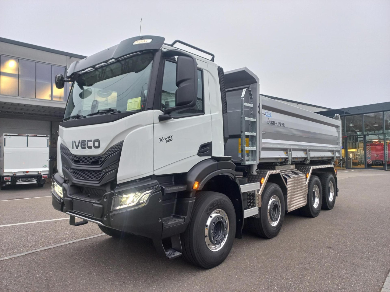 IVECO AD360X50Z HR OFF XWay mit Nüssli 2 Seitenkipper - Kippiauto kuorma-auto: kuva IVECO AD360X50Z HR OFF XWay mit Nüssli 2 Seitenkipper - Kippiauto kuorma-auto IVECO AD360X50Z HR OFF XWay mit Nüssli 2 Seitenkipper - Kippiauto kuorma-auto: kuva IVECO AD360X50Z HR OFF XWay mit Nüssli 2 Seitenkipper - Kippiauto kuorma-auto