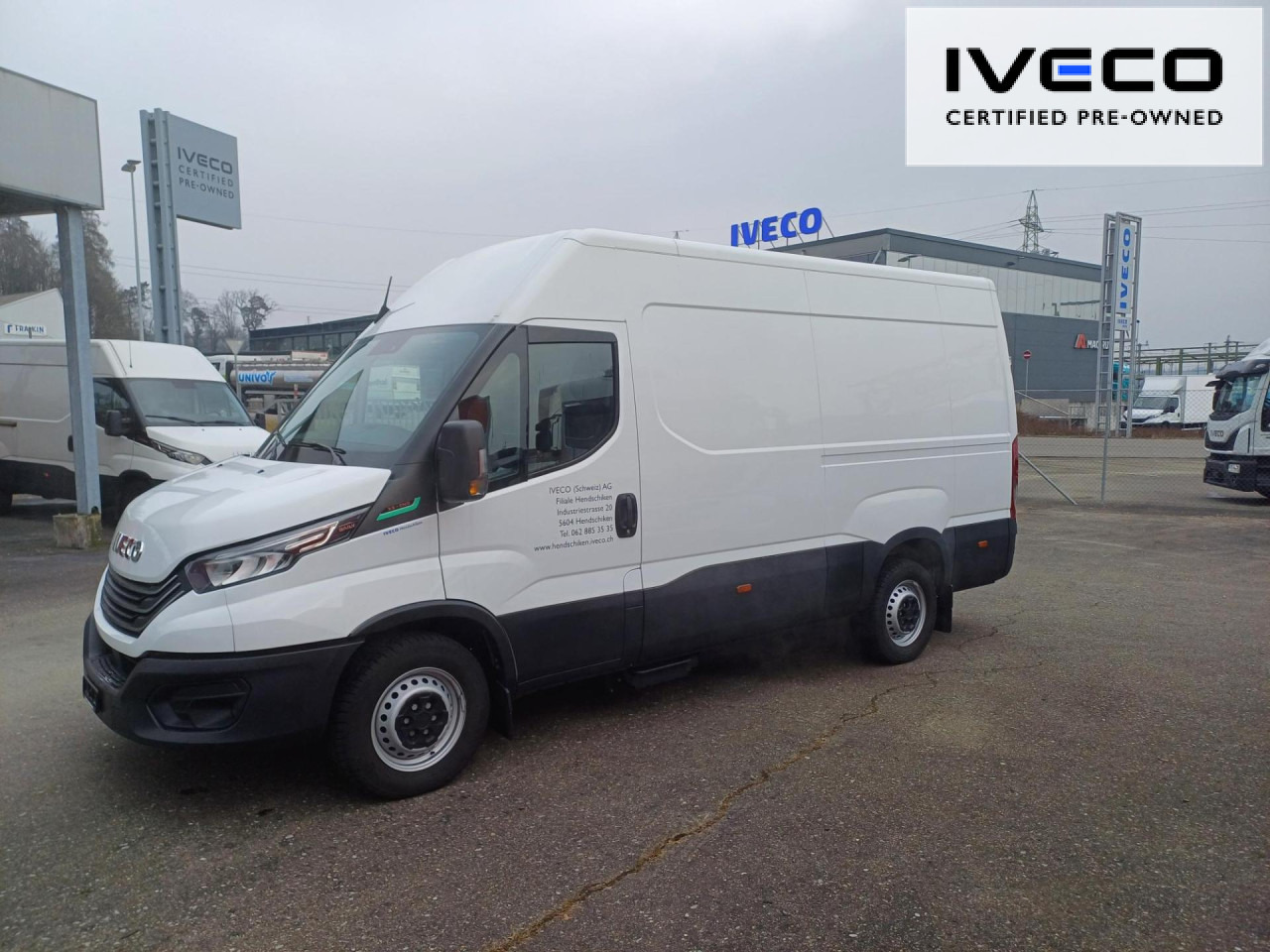 IVECO Daily 35S14NA8V CNG Euro6 Klima AHK ZV - Pakettiauto: kuva IVECO Daily 35S14NA8V CNG Euro6 Klima AHK ZV - Pakettiauto IVECO Daily 35S14NA8V CNG Euro6 Klima AHK ZV - Pakettiauto: kuva IVECO Daily 35S14NA8V CNG Euro6 Klima AHK ZV - Pakettiauto