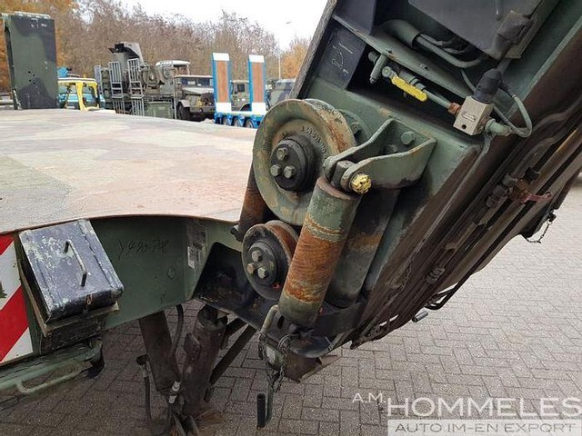 Kässbohrer SLT 50 -2 - Apuvaunu perävaunu: kuva Kässbohrer SLT 50 -2 - Apuvaunu perävaunu Kässbohrer SLT 50 -2 - Apuvaunu perävaunu: kuva Kässbohrer SLT 50 -2 - Apuvaunu perävaunu