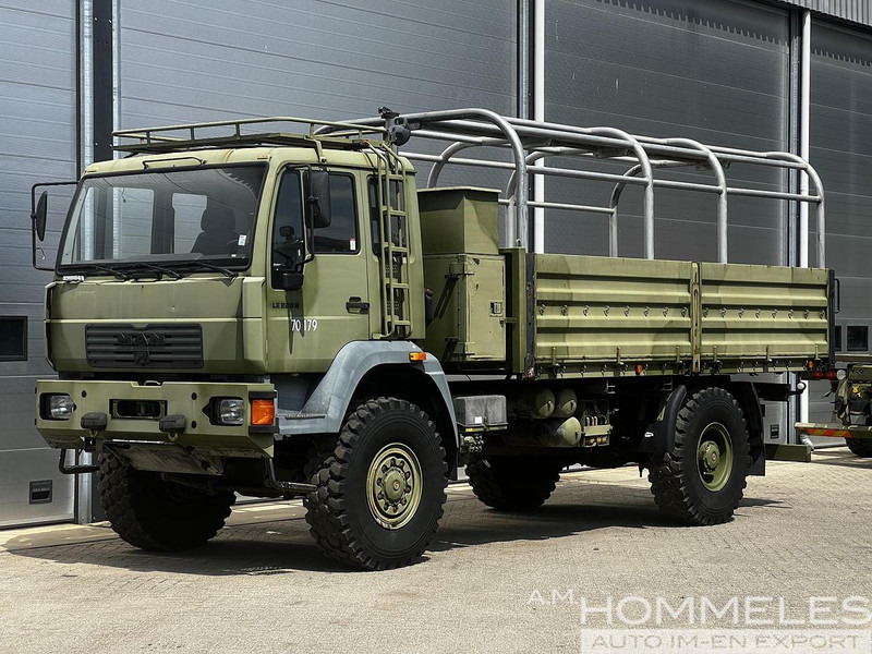 MAN 18.225 LAC 4x4 - Kuorma-auto: kuva MAN 18.225 LAC 4x4 - Kuorma-auto MAN 18.225 LAC 4x4 - Kuorma-auto: kuva MAN 18.225 LAC 4x4 - Kuorma-auto