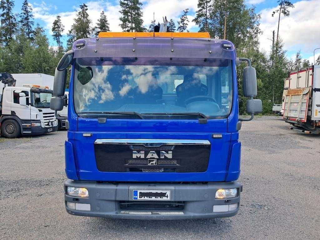 MAN TGL 8.150 Hiab 066-2 10v tarkastettu - Nosturiauto: kuva MAN TGL 8.150 Hiab 066-2 10v tarkastettu - Nosturiauto MAN TGL 8.150 Hiab 066-2 10v tarkastettu - Nosturiauto: kuva MAN TGL 8.150 Hiab 066-2 10v tarkastettu - Nosturiauto