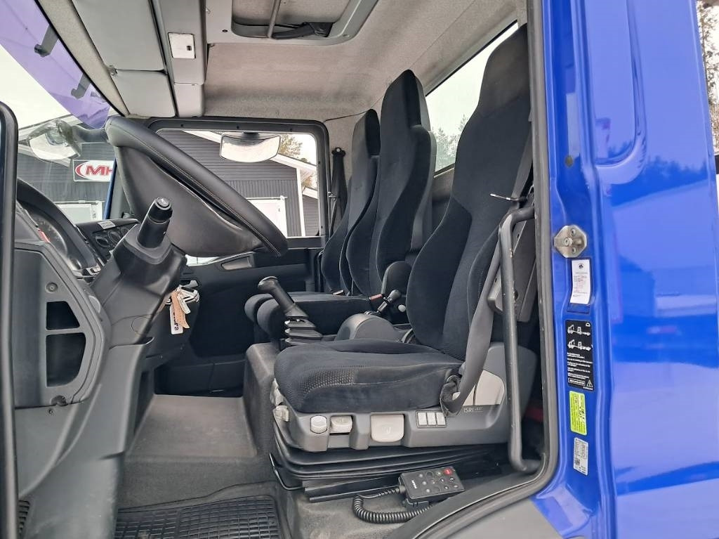 MAN TGL 8.150 Hiab 066B-2 - Nosturiauto: kuva MAN TGL 8.150 Hiab 066B-2 - Nosturiauto MAN TGL 8.150 Hiab 066B-2 - Nosturiauto: kuva MAN TGL 8.150 Hiab 066B-2 - Nosturiauto