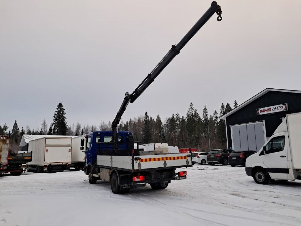MAN TGL 8.150 Hiab 066B-2 - Nosturiauto: kuva MAN TGL 8.150 Hiab 066B-2 - Nosturiauto MAN TGL 8.150 Hiab 066B-2 - Nosturiauto: kuva MAN TGL 8.150 Hiab 066B-2 - Nosturiauto