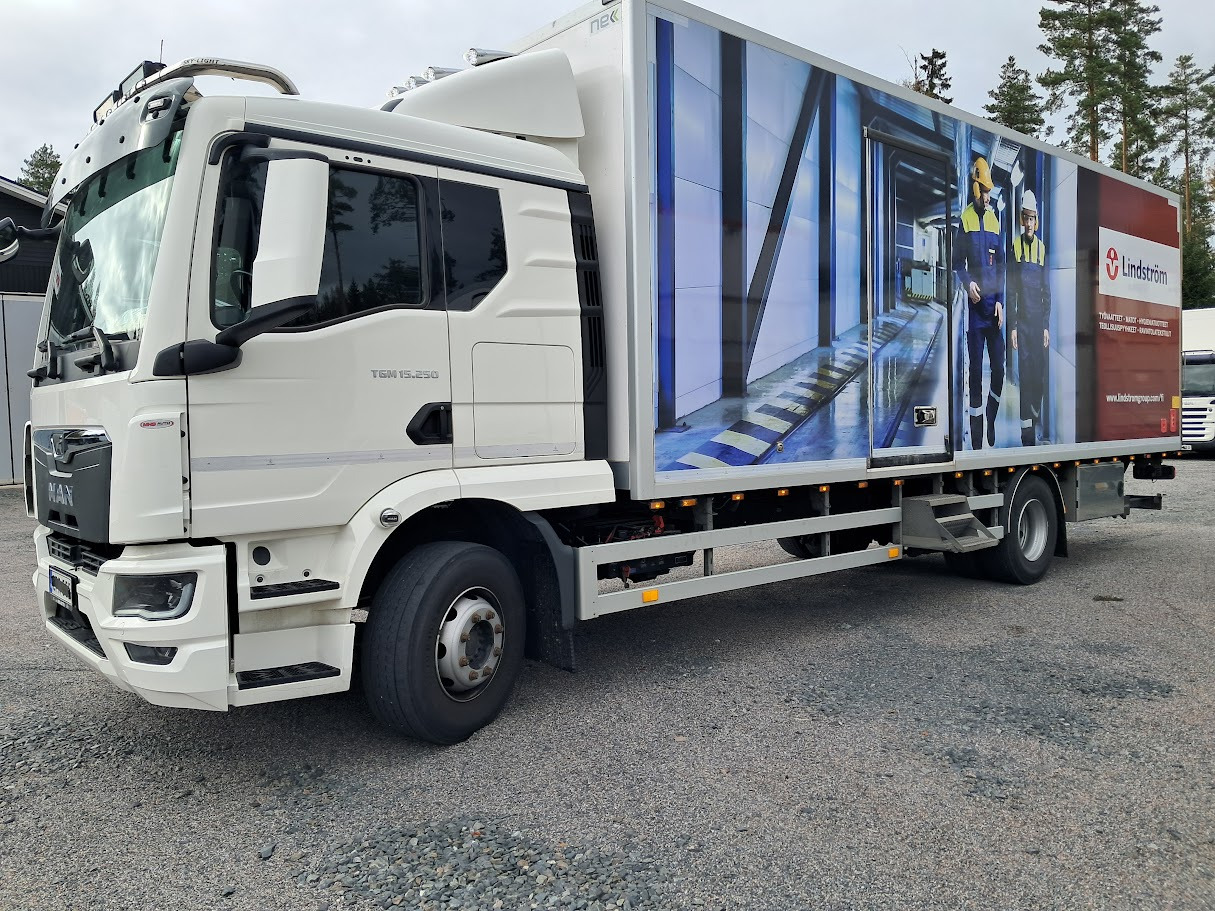 MAN TGM 15.250 - Umpikori kuorma-auto: kuva MAN TGM 15.250 - Umpikori kuorma-auto MAN TGM 15.250 - Umpikori kuorma-auto: kuva MAN TGM 15.250 - Umpikori kuorma-auto