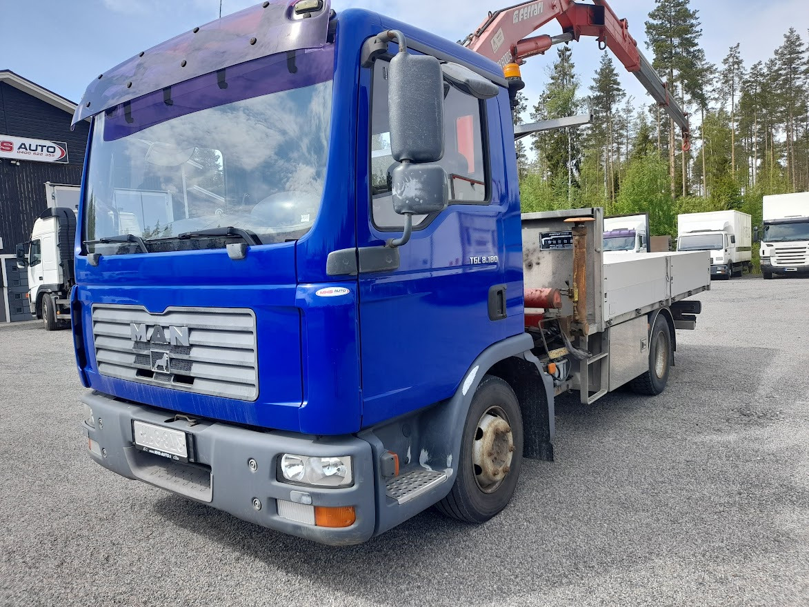 Man TGL 8.180 Ferrari 6000-2 - Nosturiauto: kuva Man TGL 8.180 Ferrari 6000-2 - Nosturiauto Man TGL 8.180 Ferrari 6000-2 - Nosturiauto: kuva Man TGL 8.180 Ferrari 6000-2 - Nosturiauto