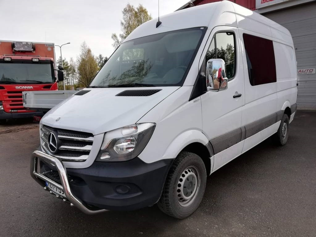 Mercedes-Benz Sprinter 313CDI 5-hlö - Jatko-ohjaamo kevyt kuorma-auto: kuva Mercedes-Benz Sprinter 313CDI 5-hlö - Jatko-ohjaamo kevyt kuorma-auto Mercedes-Benz Sprinter 313CDI 5-hlö - Jatko-ohjaamo kevyt kuorma-auto: kuva Mercedes-Benz Sprinter 313CDI 5-hlö - Jatko-ohjaamo kevyt kuorma-auto