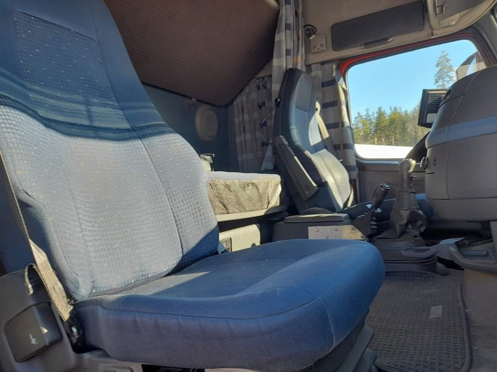 Koukkulava kuorma-auto Volvo FH 13 480: kuva Koukkulava kuorma-auto Volvo FH 13 480