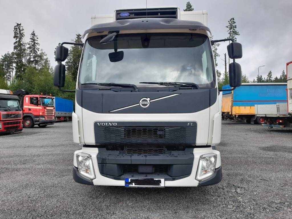 Volvo FL 210 - Refrigeraattori kuorma-auto: kuva Volvo FL 210 - Refrigeraattori kuorma-auto Volvo FL 210 - Refrigeraattori kuorma-auto: kuva Volvo FL 210 - Refrigeraattori kuorma-auto