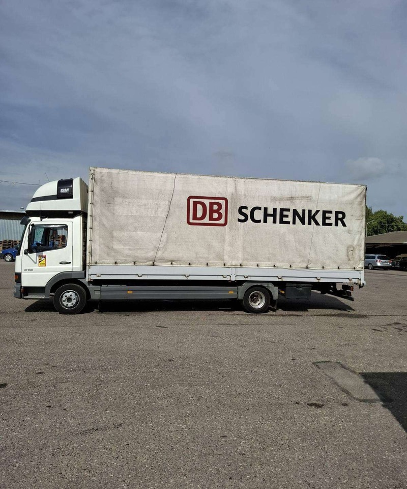 Mercedes-Benz 818 L - Pressukapelli kuorma-auto: kuva Mercedes-Benz 818 L - Pressukapelli kuorma-auto Mercedes-Benz 818 L - Pressukapelli kuorma-auto: kuva Mercedes-Benz 818 L - Pressukapelli kuorma-auto