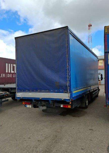 Mercedes-Benz Atego 817 - Pressukapelli kuorma-auto: kuva  Mercedes-Benz Atego 817 - Pressukapelli kuorma-auto Mercedes-Benz Atego 817 - Pressukapelli kuorma-auto: kuva  Mercedes-Benz Atego 817 - Pressukapelli kuorma-auto