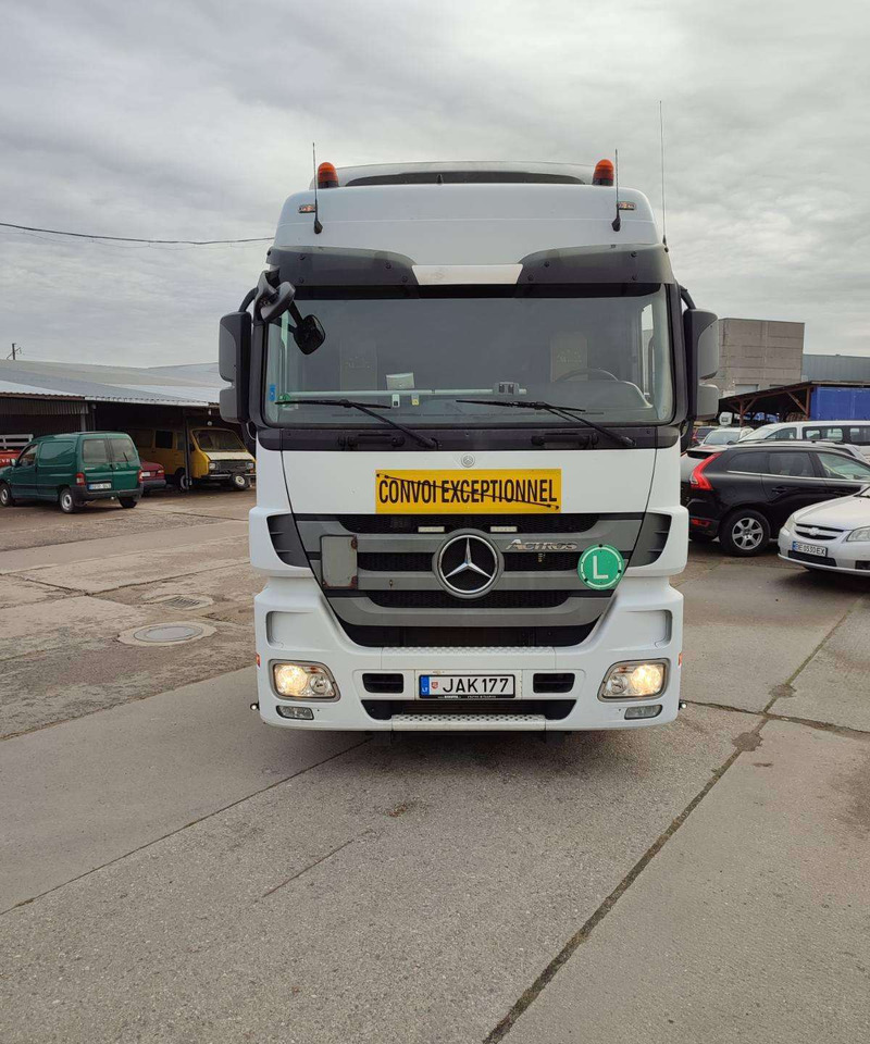 Mercedes-Benz Actros 1844 LS - Vetopöytäauto: kuva Mercedes-Benz Actros 1844 LS - Vetopöytäauto Mercedes-Benz Actros 1844 LS - Vetopöytäauto: kuva Mercedes-Benz Actros 1844 LS - Vetopöytäauto