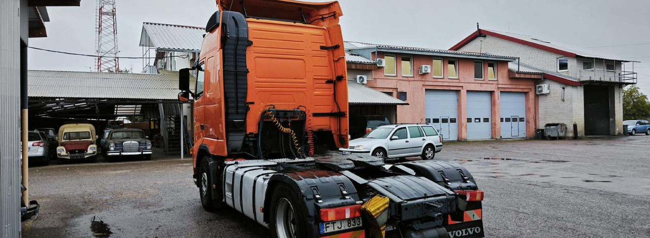 Volvo FH 480 - Vetopöytäauto: kuva Volvo FH 480 - Vetopöytäauto Volvo FH 480 - Vetopöytäauto: kuva Volvo FH 480 - Vetopöytäauto