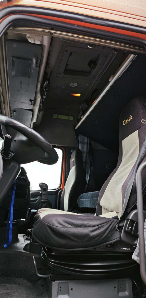 Volvo FH 480 - Vetopöytäauto: kuva Volvo FH 480 - Vetopöytäauto Volvo FH 480 - Vetopöytäauto: kuva Volvo FH 480 - Vetopöytäauto