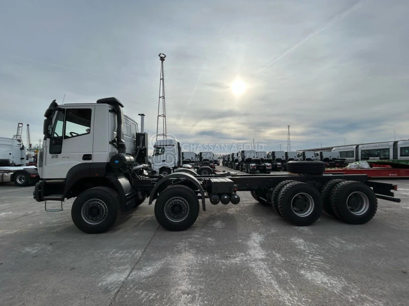 ASTRA HD9 8x4 CHASSIS - Barcelona Stock - Kuorma-auto alusta: kuva ASTRA HD9 8x4 CHASSIS - Barcelona Stock - Kuorma-auto alusta ASTRA HD9 8x4 CHASSIS - Barcelona Stock - Kuorma-auto alusta: kuva ASTRA HD9 8x4 CHASSIS - Barcelona Stock - Kuorma-auto alusta