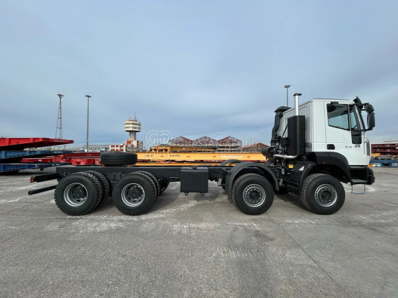 ASTRA HD9 8x4 CHASSIS - Barcelona Stock - Kuorma-auto alusta: kuva ASTRA HD9 8x4 CHASSIS - Barcelona Stock - Kuorma-auto alusta ASTRA HD9 8x4 CHASSIS - Barcelona Stock - Kuorma-auto alusta: kuva ASTRA HD9 8x4 CHASSIS - Barcelona Stock - Kuorma-auto alusta