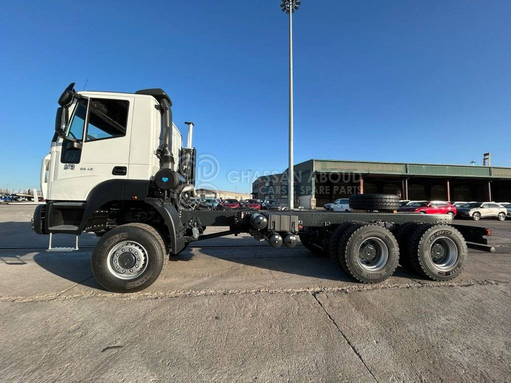 BARCELONA ASTRA CHASSIS 6×6 (HD9 66.42) MY24 - Kuorma-auto alusta: kuva BARCELONA ASTRA CHASSIS 6×6 (HD9 66.42) MY24 - Kuorma-auto alusta BARCELONA ASTRA CHASSIS 6×6 (HD9 66.42) MY24 - Kuorma-auto alusta: kuva BARCELONA ASTRA CHASSIS 6×6 (HD9 66.42) MY24 - Kuorma-auto alusta