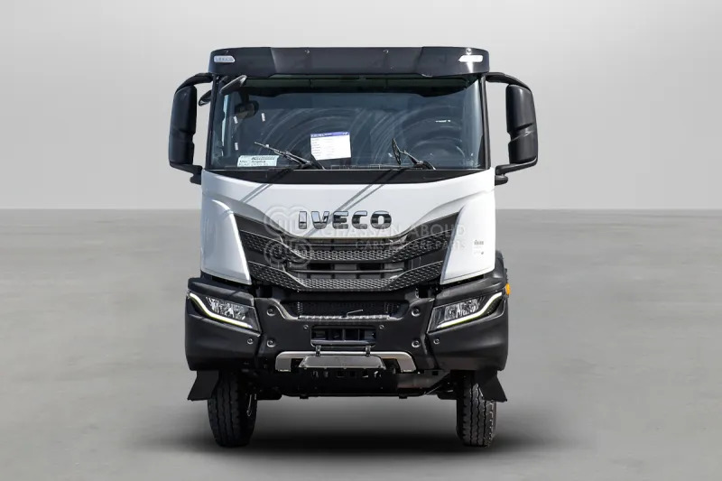 IVECO T-WAY AT380T47H 6X4 R24 TYRES CHASSIS - Barcelona Stock - Kuorma-auto alusta: kuva IVECO T-WAY AT380T47H 6X4 R24 TYRES CHASSIS - Barcelona Stock - Kuorma-auto alusta IVECO T-WAY AT380T47H 6X4 R24 TYRES CHASSIS - Barcelona Stock - Kuorma-auto alusta: kuva IVECO T-WAY AT380T47H 6X4 R24 TYRES CHASSIS - Barcelona Stock - Kuorma-auto alusta