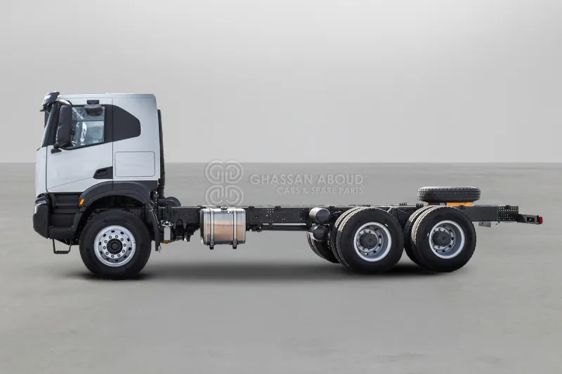 Iveco T-WAY AT380T47H 6x4 R24 Tyres Chassis - Barcelona Stock - Kuorma-auto alusta: kuva Iveco T-WAY AT380T47H 6x4 R24 Tyres Chassis - Barcelona Stock - Kuorma-auto alusta Iveco T-WAY AT380T47H 6x4 R24 Tyres Chassis - Barcelona Stock - Kuorma-auto alusta: kuva Iveco T-WAY AT380T47H 6x4 R24 Tyres Chassis - Barcelona Stock - Kuorma-auto alusta