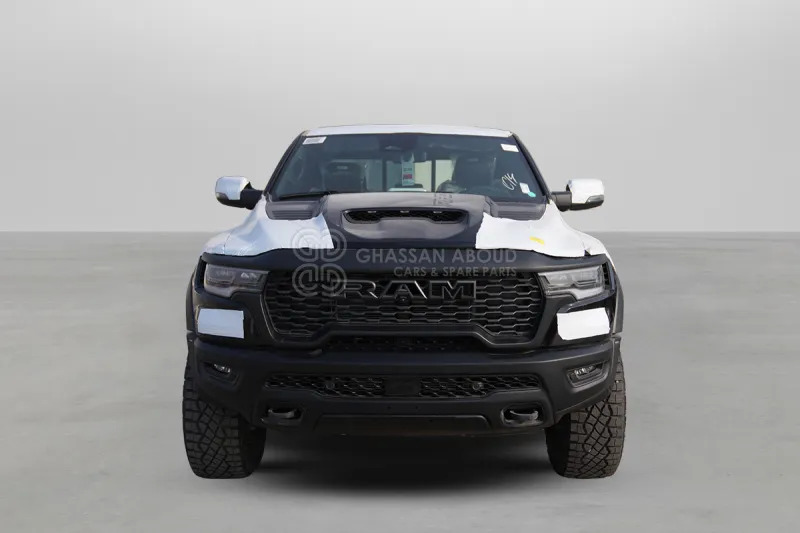 Ram 1500 4x4 - Avolava-auto: kuva Ram 1500 4x4 - Avolava-auto Ram 1500 4x4 - Avolava-auto: kuva Ram 1500 4x4 - Avolava-auto
