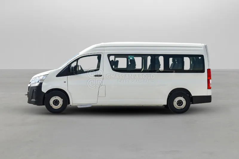 Toyota Hiace HIGH ROOF - Pikkubussi: kuva Toyota Hiace HIGH ROOF - Pikkubussi Toyota Hiace HIGH ROOF - Pikkubussi: kuva Toyota Hiace HIGH ROOF - Pikkubussi