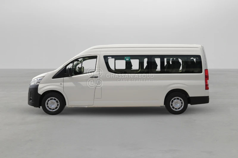 Toyota Hiace - Pikkubussi: kuva Toyota Hiace - Pikkubussi Toyota Hiace - Pikkubussi: kuva Toyota Hiace - Pikkubussi