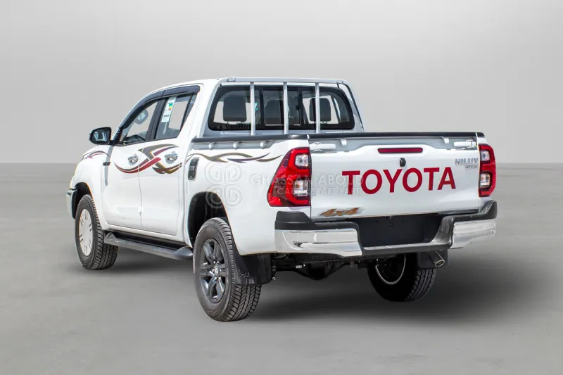Toyota Hilux 4X4 Double Cabin - Avolava-auto, Jatko-ohjaamo kevyt kuorma-auto: kuva Toyota Hilux 4X4 Double Cabin - Avolava-auto, Jatko-ohjaamo kevyt kuorma-auto Toyota Hilux 4X4 Double Cabin - Avolava-auto, Jatko-ohjaamo kevyt kuorma-auto: kuva Toyota Hilux 4X4 Double Cabin - Avolava-auto, Jatko-ohjaamo kevyt kuorma-auto