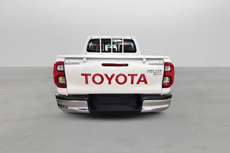 Toyota Hilux 4X4 Double Cabin - Avolava-auto, Jatko-ohjaamo kevyt kuorma-auto: kuva Toyota Hilux 4X4 Double Cabin - Avolava-auto, Jatko-ohjaamo kevyt kuorma-auto Toyota Hilux 4X4 Double Cabin - Avolava-auto, Jatko-ohjaamo kevyt kuorma-auto: kuva Toyota Hilux 4X4 Double Cabin - Avolava-auto, Jatko-ohjaamo kevyt kuorma-auto