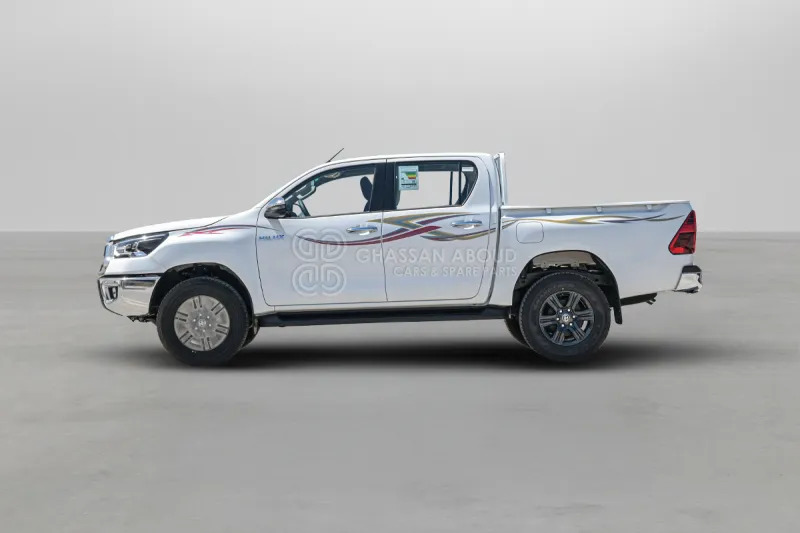 Toyota Hilux 4X4 Double Cabin - Avolava-auto, Jatko-ohjaamo kevyt kuorma-auto: kuva Toyota Hilux 4X4 Double Cabin - Avolava-auto, Jatko-ohjaamo kevyt kuorma-auto Toyota Hilux 4X4 Double Cabin - Avolava-auto, Jatko-ohjaamo kevyt kuorma-auto: kuva Toyota Hilux 4X4 Double Cabin - Avolava-auto, Jatko-ohjaamo kevyt kuorma-auto