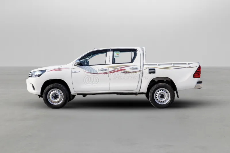 Toyota Hilux 4X4 - Avolava-auto: kuva Toyota Hilux 4X4 - Avolava-auto Toyota Hilux 4X4 - Avolava-auto: kuva Toyota Hilux 4X4 - Avolava-auto