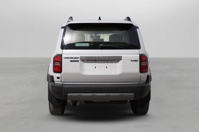 Toyota Prado 4z4 - Maasturi/ Katumaasturi: kuva Toyota Prado 4z4 - Maasturi/ Katumaasturi Toyota Prado 4z4 - Maasturi/ Katumaasturi: kuva Toyota Prado 4z4 - Maasturi/ Katumaasturi