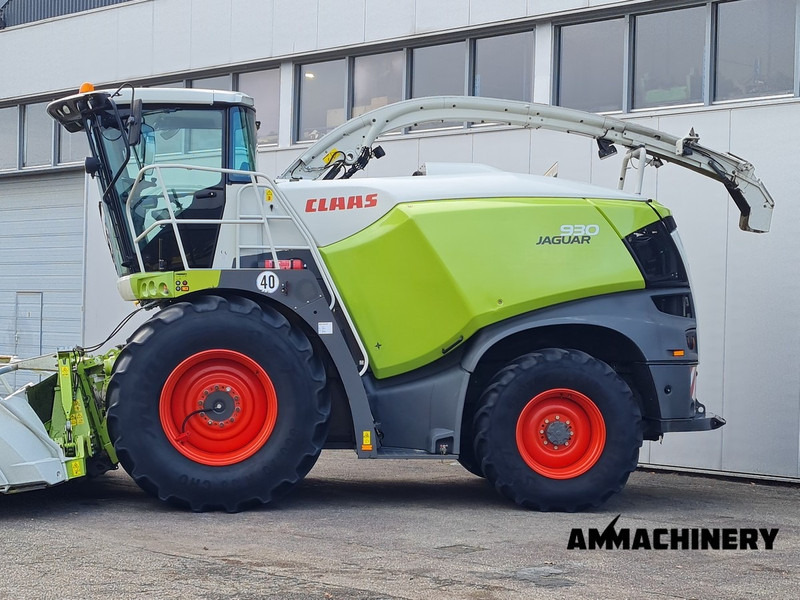 Claas Jaguar 930 4WD, 40KM/H - Itsekulkeva silppuri: kuva Claas Jaguar 930 4WD, 40KM/H - Itsekulkeva silppuri Claas Jaguar 930 4WD, 40KM/H - Itsekulkeva silppuri: kuva Claas Jaguar 930 4WD, 40KM/H - Itsekulkeva silppuri