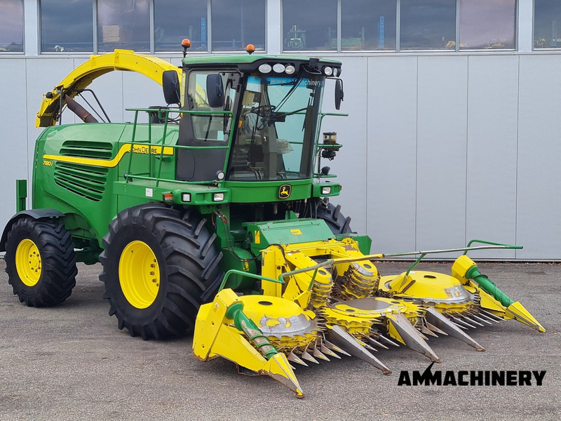 John Deere 7180 i - Itsekulkeva silppuri: kuva John Deere 7180 i - Itsekulkeva silppuri John Deere 7180 i - Itsekulkeva silppuri: kuva John Deere 7180 i - Itsekulkeva silppuri