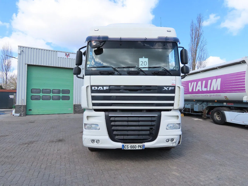 DAF XF 105.460 654164 km EEV Euro5 , 6x2, Retarder, towbar. FRANCE truck! - Lava-kuorma-auto: kuva DAF XF 105.460 654164 km EEV Euro5 , 6x2, Retarder, towbar. FRANCE truck! - Lava-kuorma-auto DAF XF 105.460 654164 km EEV Euro5 , 6x2, Retarder, towbar. FRANCE truck! - Lava-kuorma-auto: kuva DAF XF 105.460 654164 km EEV Euro5 , 6x2, Retarder, towbar. FRANCE truck! - Lava-kuorma-auto