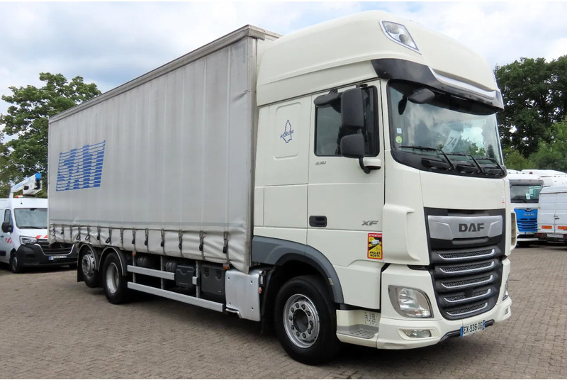 DAF XF 530 6x2 Frigo, lift roof, moving axel, P-cooling, etc - Pressukapelli kuorma-auto: kuva DAF XF 530 6x2 Frigo, lift roof, moving axel, P-cooling, etc - Pressukapelli kuorma-auto DAF XF 530 6x2 Frigo, lift roof, moving axel, P-cooling, etc - Pressukapelli kuorma-auto: kuva DAF XF 530 6x2 Frigo, lift roof, moving axel, P-cooling, etc - Pressukapelli kuorma-auto