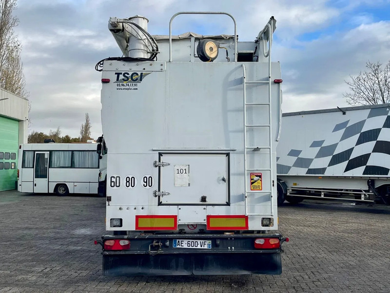 TURBO'S HOET TSCI, AUGER+ AIR, 8 COMP, SAF AXLES - Säiliöpuoliperävaunu: kuva TURBO'S HOET TSCI, AUGER+ AIR, 8 COMP, SAF AXLES - Säiliöpuoliperävaunu TURBO'S HOET TSCI, AUGER+ AIR, 8 COMP, SAF AXLES - Säiliöpuoliperävaunu: kuva TURBO'S HOET TSCI, AUGER+ AIR, 8 COMP, SAF AXLES - Säiliöpuoliperävaunu