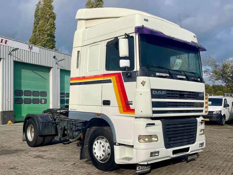DAF 95.480 VERY CLEAN! EURO 4, PTO, HYDRAULIC, 2X FUEL TANK - Vetopöytäauto: kuva DAF 95.480 VERY CLEAN! EURO 4, PTO, HYDRAULIC, 2X FUEL TANK - Vetopöytäauto DAF 95.480 VERY CLEAN! EURO 4, PTO, HYDRAULIC, 2X FUEL TANK - Vetopöytäauto: kuva DAF 95.480 VERY CLEAN! EURO 4, PTO, HYDRAULIC, 2X FUEL TANK - Vetopöytäauto