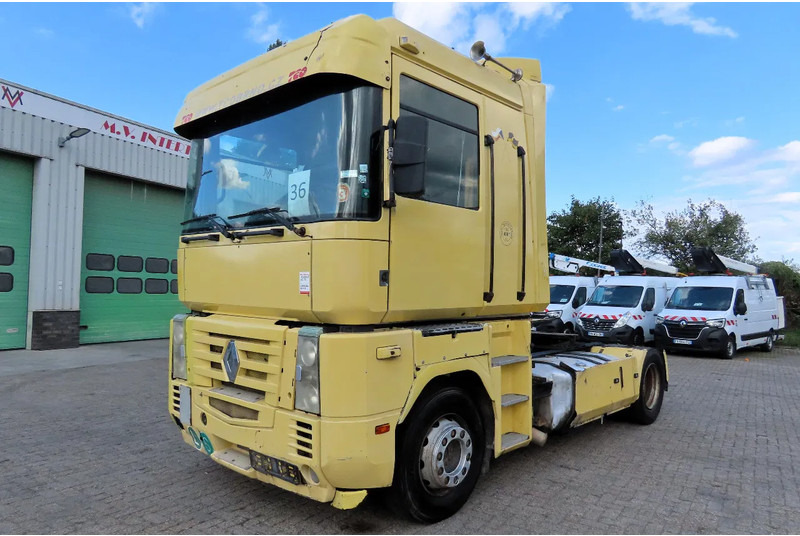 Renault Magnum 480 Mack!! Retarder! Manual - Vetopöytäauto: kuva Renault Magnum 480 Mack!! Retarder! Manual - Vetopöytäauto Renault Magnum 480 Mack!! Retarder! Manual - Vetopöytäauto: kuva Renault Magnum 480 Mack!! Retarder! Manual - Vetopöytäauto