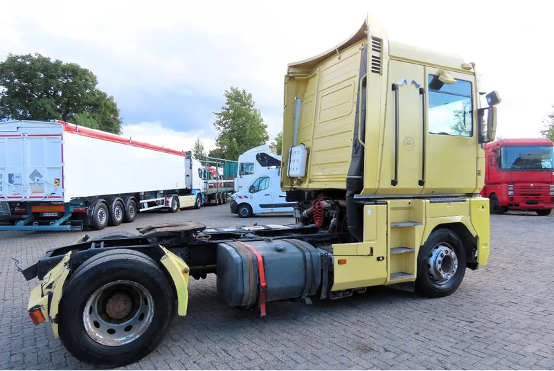 Renault Magnum 480 Mack!! Retarder! Manual - Vetopöytäauto: kuva Renault Magnum 480 Mack!! Retarder! Manual - Vetopöytäauto Renault Magnum 480 Mack!! Retarder! Manual - Vetopöytäauto: kuva Renault Magnum 480 Mack!! Retarder! Manual - Vetopöytäauto