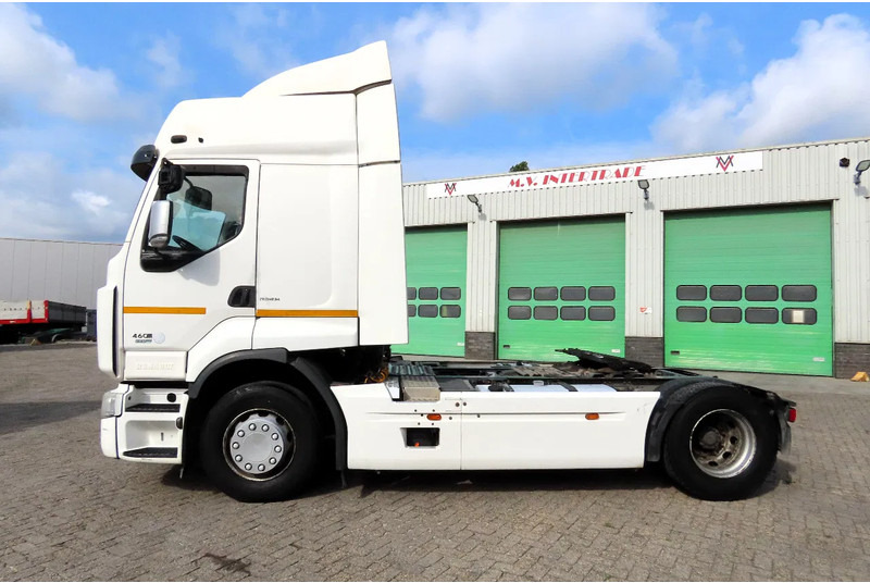 Renault Premium 460 VF624GPA000075552 EVV, 2 tanks! FRIGO - Vetopöytäauto: kuva Renault Premium 460 VF624GPA000075552 EVV, 2 tanks! FRIGO - Vetopöytäauto Renault Premium 460 VF624GPA000075552 EVV, 2 tanks! FRIGO - Vetopöytäauto: kuva Renault Premium 460 VF624GPA000075552 EVV, 2 tanks! FRIGO - Vetopöytäauto