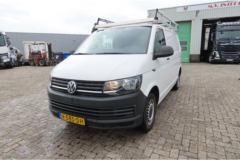 Volkswagen Transporter 2.0 TDI, Airco, 3 peson, APK tot 06/06/2026 - Pieni pakettiauto: kuva Volkswagen Transporter 2.0 TDI, Airco, 3 peson, APK tot 06/06/2026 - Pieni pakettiauto Volkswagen Transporter 2.0 TDI, Airco, 3 peson, APK tot 06/06/2026 - Pieni pakettiauto: kuva Volkswagen Transporter 2.0 TDI, Airco, 3 peson, APK tot 06/06/2026 - Pieni pakettiauto