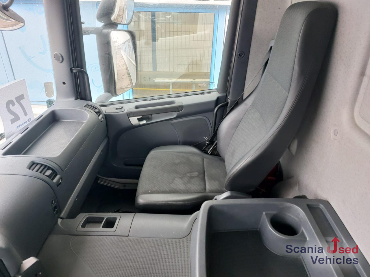 SCANIA P 280 DB4x2MNA Koffer Ladebordwand - Umpikori kuorma-auto: kuva SCANIA P 280 DB4x2MNA Koffer Ladebordwand - Umpikori kuorma-auto SCANIA P 280 DB4x2MNA Koffer Ladebordwand - Umpikori kuorma-auto: kuva SCANIA P 280 DB4x2MNA Koffer Ladebordwand - Umpikori kuorma-auto