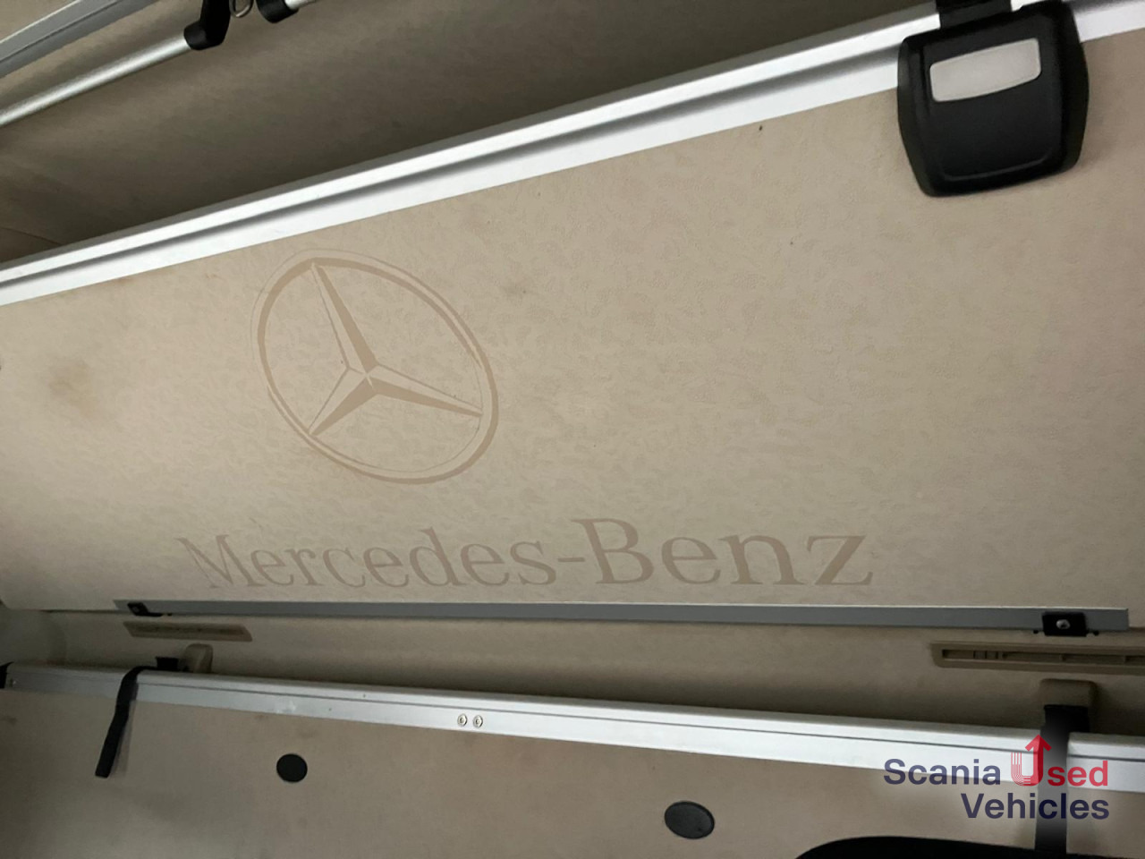 MERCEDES-BENZ Actros 1848 Retarder Blatt/Luft Retarder! - Vetopöytäauto: kuva MERCEDES-BENZ Actros 1848 Retarder Blatt/Luft Retarder! - Vetopöytäauto MERCEDES-BENZ Actros 1848 Retarder Blatt/Luft Retarder! - Vetopöytäauto: kuva MERCEDES-BENZ Actros 1848 Retarder Blatt/Luft Retarder! - Vetopöytäauto
